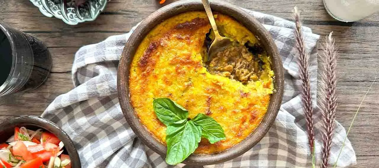 Pastel de choclo con pino de pollo