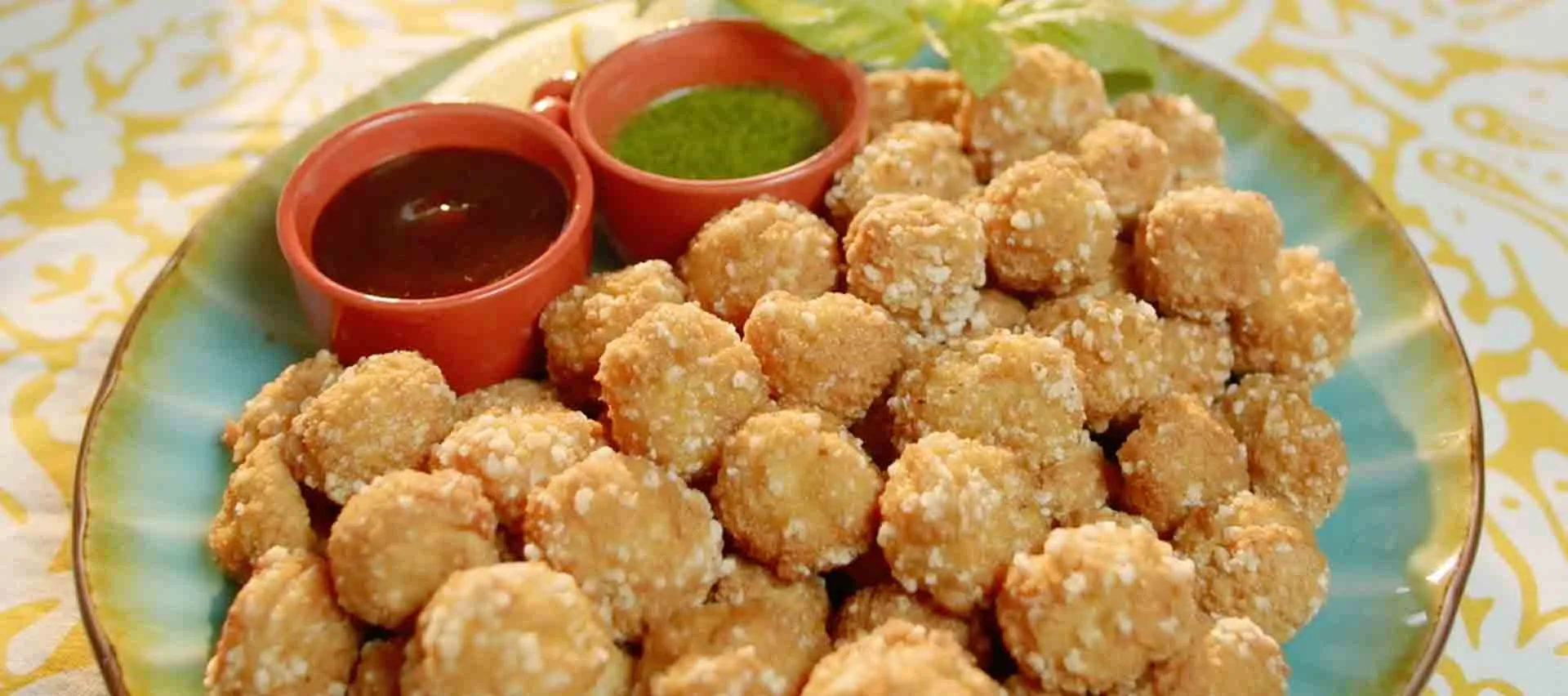 Popcorn Nuggets Super Pollo con dips para untar